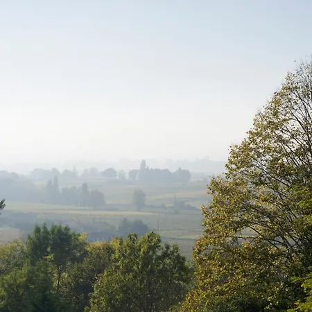 Sainte-colombe-en-bruilhois Sleeps 8 Pool Sainte-Colombe (Gironde)