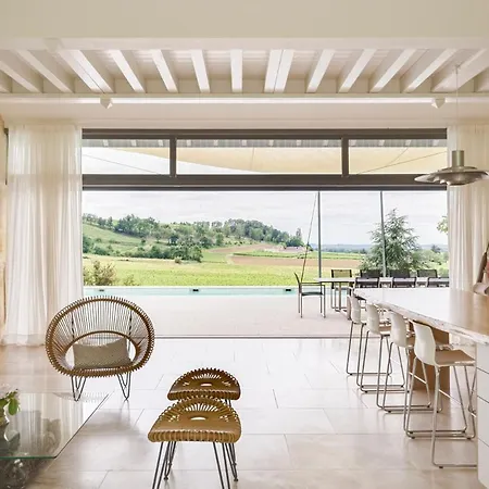 Villa Sainte-colombe-en-bruilhois Sleeps 8 Pool Sainte-Colombe (Gironde)